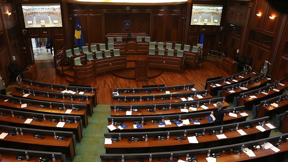 U Prištini opet prekinuta konstitutivna skupština, poslanici bez dogovora oko predsednika