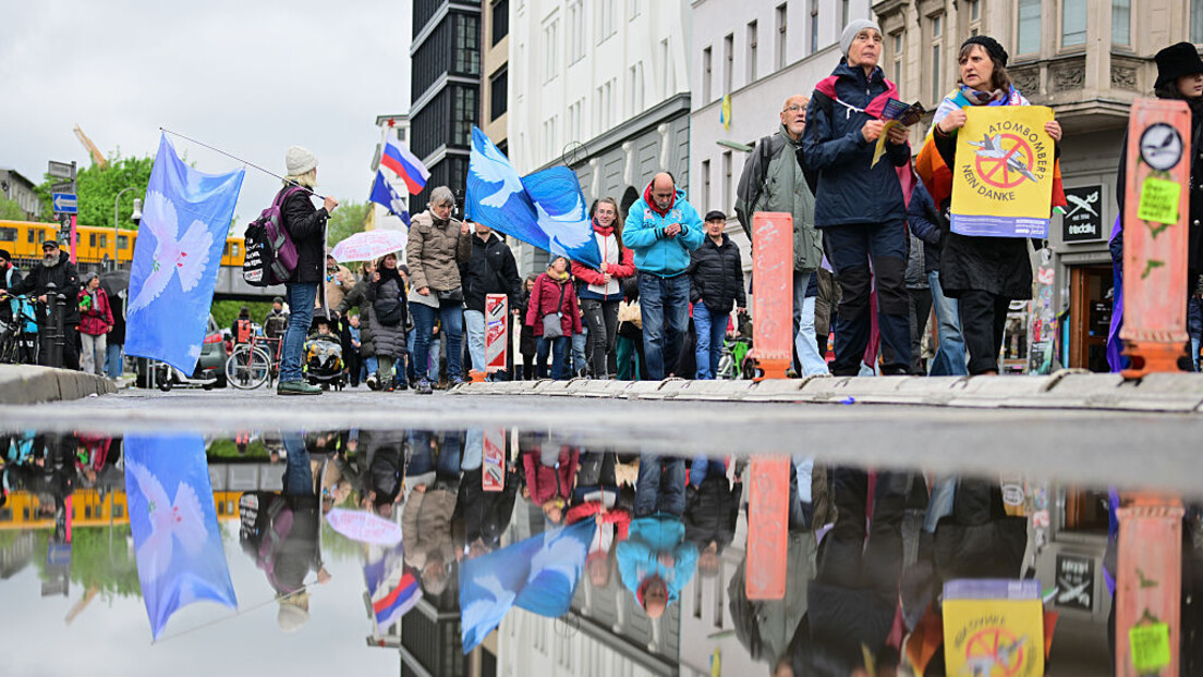 Mirovni marševi širom Nemačke: Hiljade demonstranata traže razoružavanje
