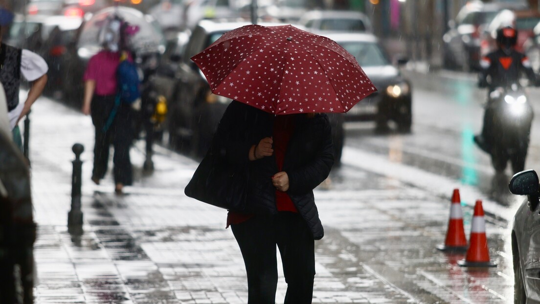 RHMZ "uključio" narandžasti meteo-alarm: Stižu pljuskovi, grmljavina i grad