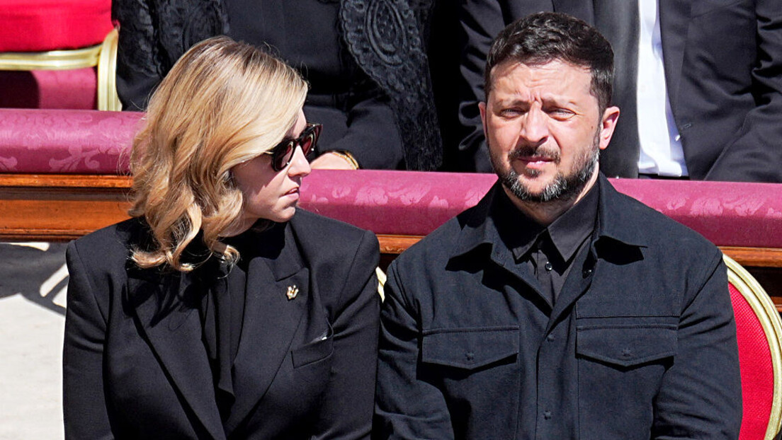 Zelenski napravio istu grešku kao u Ovalnoj sobi: Na papinoj sahrani jedini krši protokol (FOTO)