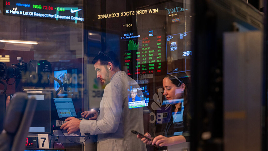 Американци забринути због Трампових царина, прети рецесија