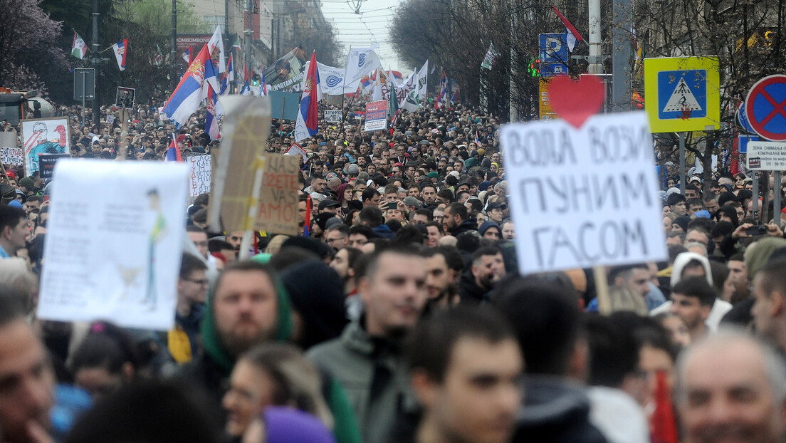 Jedna reč menja sve: Šta je komesar SE zapravo rekao o zvučnom topu i blokadama u Srbiji