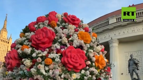 Neverovatna uskršnja Moskva: Grad zasijao u znaku Vaskrsa  (VIDEO)