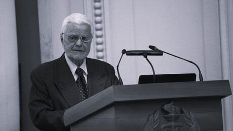 Preminuo pesnik i akademik Ljubomir Simović