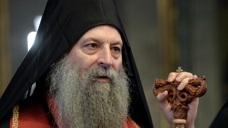 Patrijarh Porfirije služio jutrenje Velike subote u Pećkoj Patrijaršiji