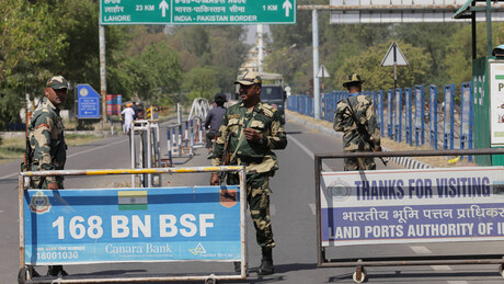 Министар одбране Пакистана позвао Русију и Кину да учествују у истрази напада у Кашмиру