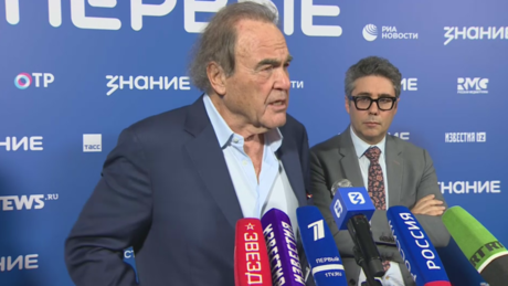 Oliver Stoun: Zapad "briše" Rusiju iz istorije Drugog svetskog rata
