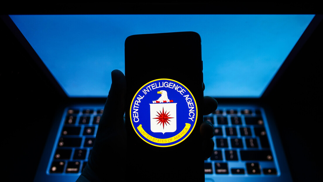 U holivudskom stilu: CIA poziva Kineze da špijuniraju za SAD (VIDEO)