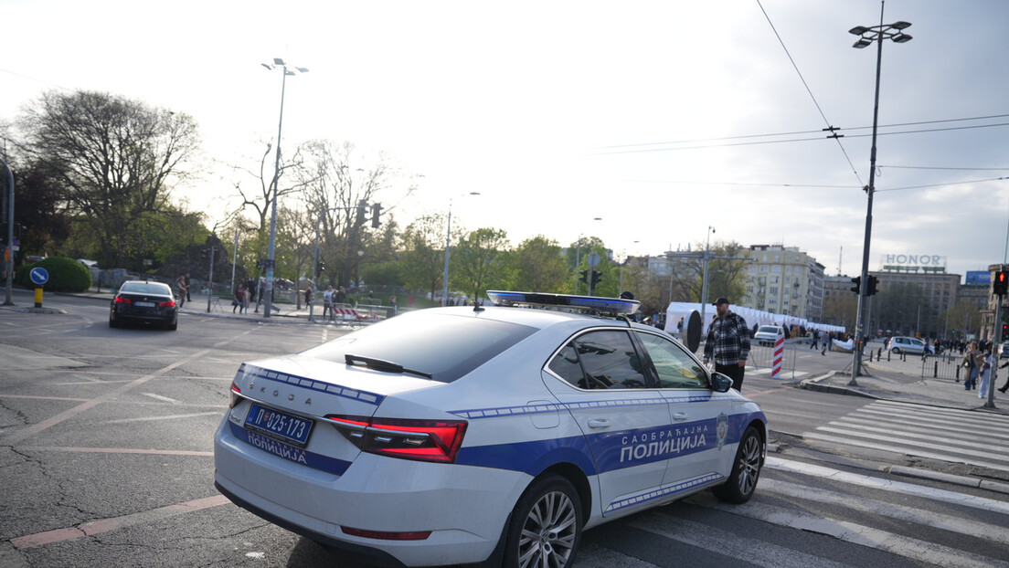Uhapšena dva Slovaka: Ukrali auto u Obrenovcu u kojem je bilo dete
