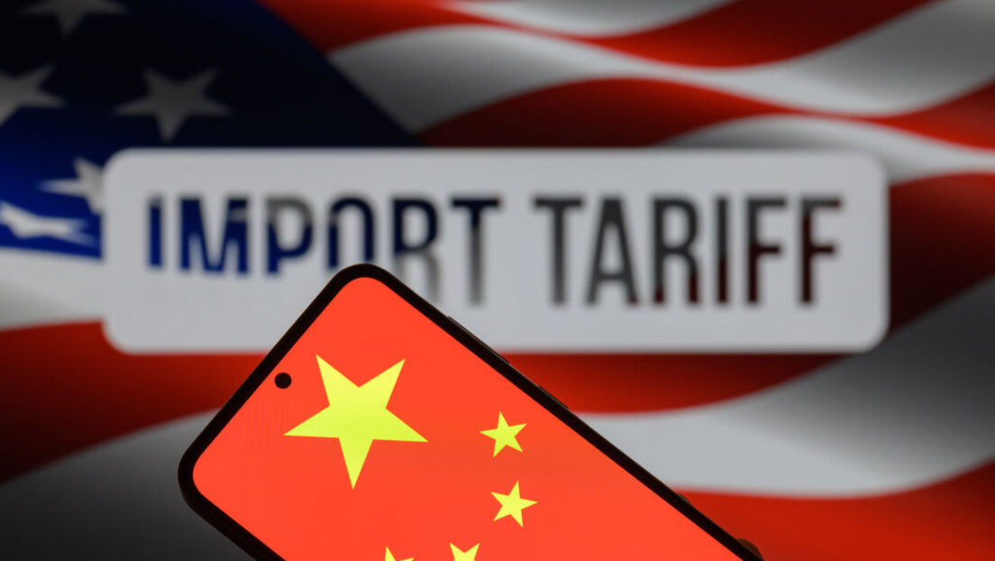 Од трговинског рата до пријатељског тона: Трамп најавио царински ресет са Кином