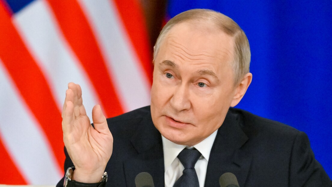 Putin: Uloga sveštenstva u SVO je važna, duboko vam se klanjamo