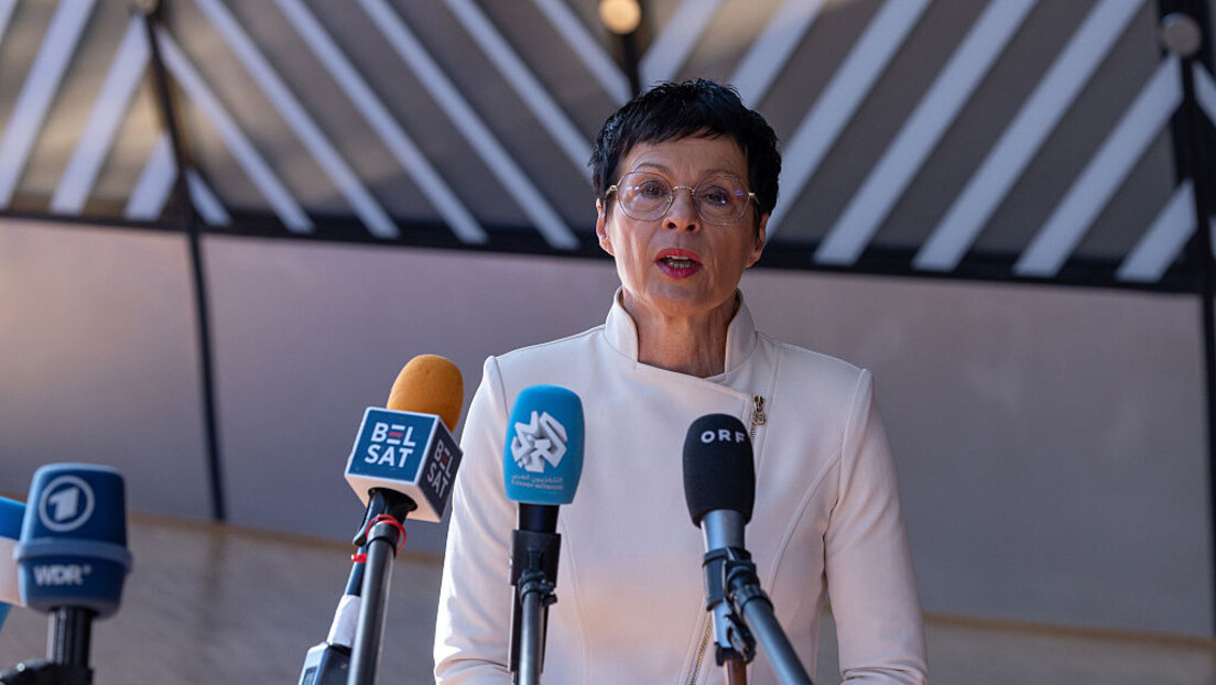 Čestitala nezavisnost: Marta Kos se ponosi današnjom Crnom Gorom