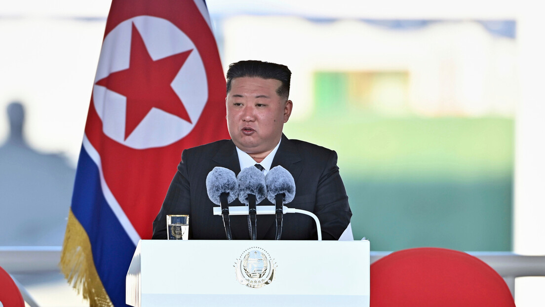 Kimu propao pokušaj porinuća ratnog broda pa ispalio više krstarećih raketa