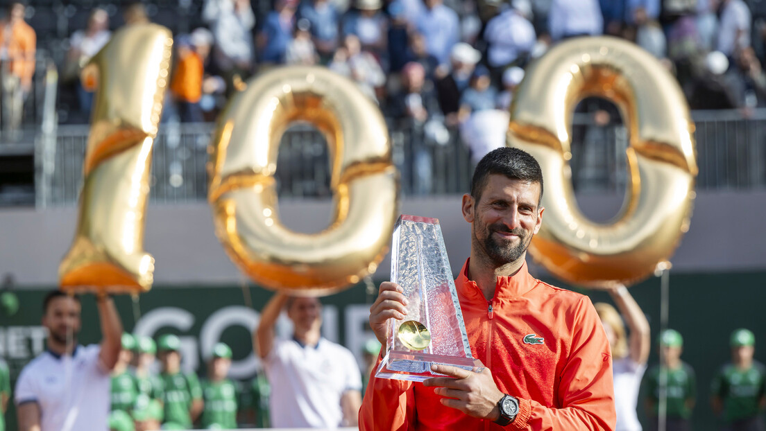 Novak posle osvajanja jubilarne titule pohvalio Poljaka, posebno zahvalio porodici na podršci