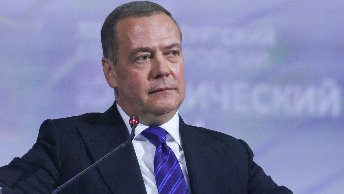 Medvedev objavio kako bi mogla izgledati tampon-zona između Rusije i Ukrajine