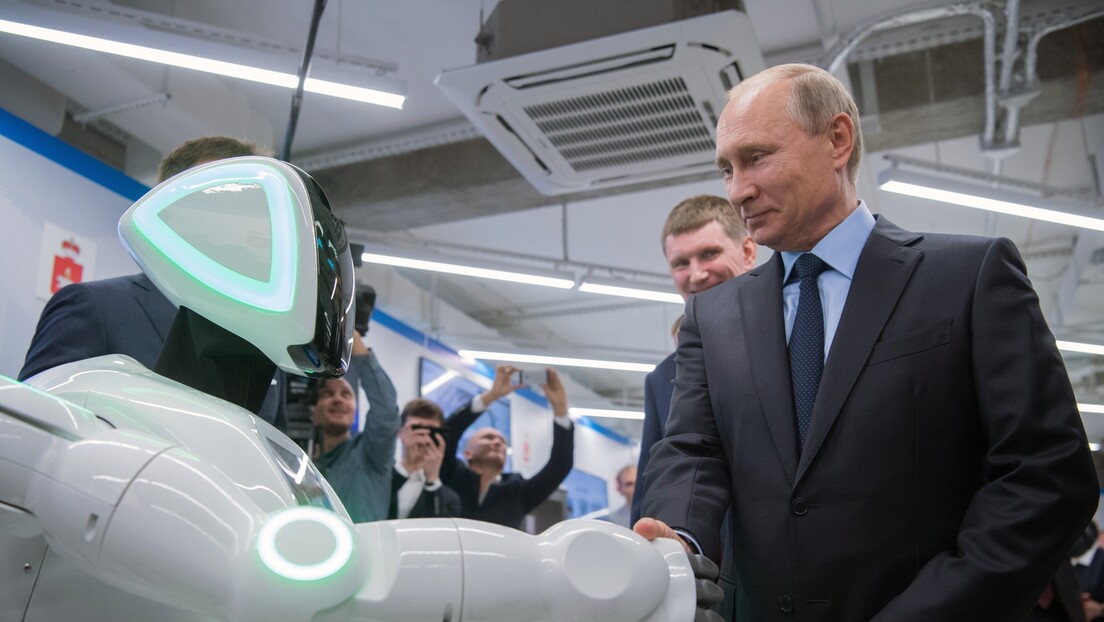 Vladimir Putin: Rekli su mi da sam kiborg, nisam se osetio prijatno