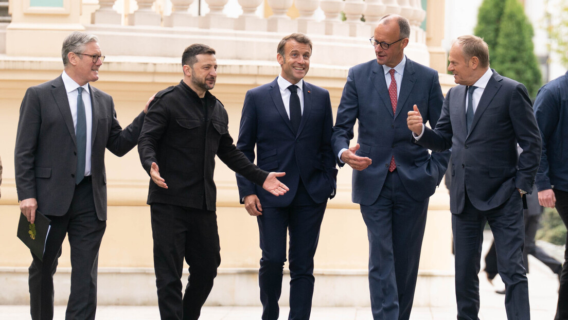 Marionete Zapada: Kako Evropa samu sebe vodi u propast