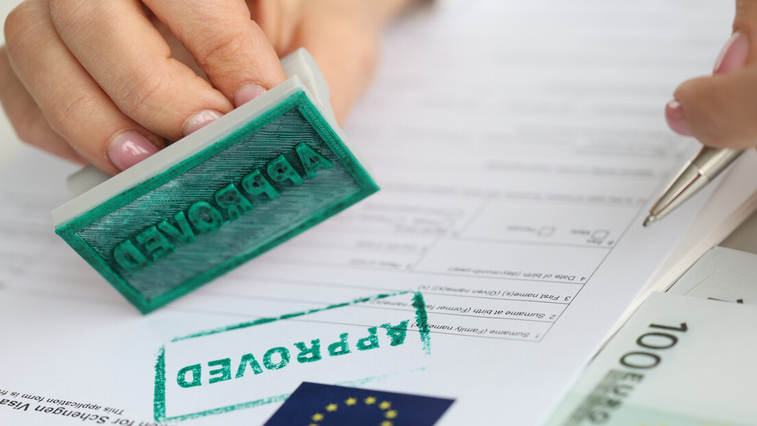 Država EU poziva na zabranu Šengena za Ruse
