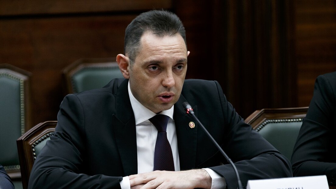 Vulin u Moskvi: Problemi u Srbiji nastali su zbog mešanja Zapada i njegovih tajnih službi