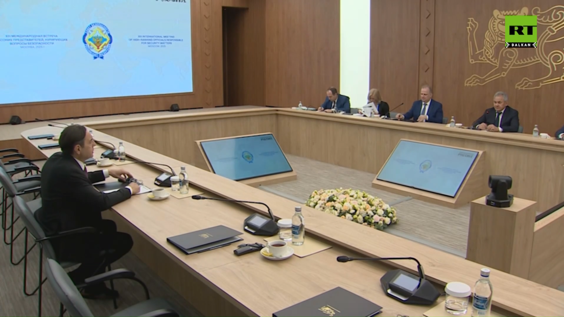 Šojgu se sastao s Vulinom: Srbija ne zaboravlja – vreme je za novu etapu saradnje s Rusijom (VIDEO)