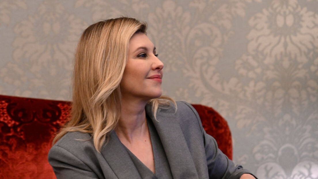 "Naručena nevesta Elena Zelenska": Kako je američka autorka ljubića razbesnela ukrajinske blogere