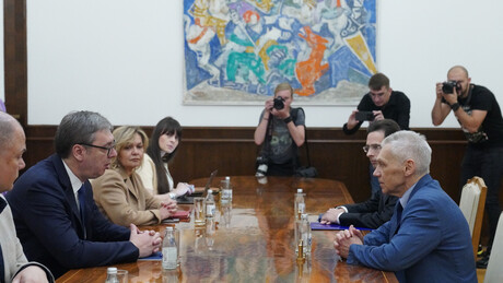 Вучић се Боцан-Харченком: Србија, иако мала земља, дала огроман број жртава за мир у Европи