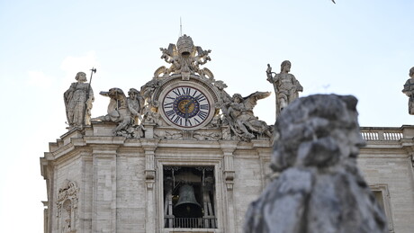 Rusija očekuje razvoj dijaloga sa Vatikanom nakon izbora pape