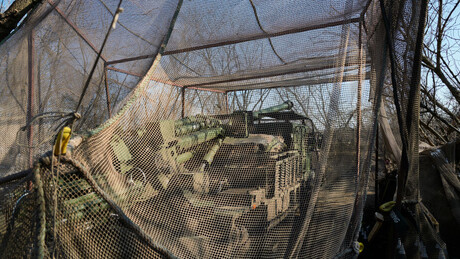 Поклонили топове Украјини: Сад би "цезаре" да поправљају украденим руским новцем