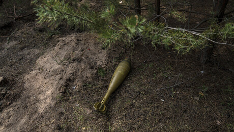 Украјинци и даље крше примирје: Погођено возило хитне помоћи у Херсонској области