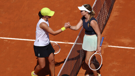 Крај за другу тенисерку света, Данијел Колинс избацила Игу Швјонтек