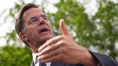 Руте: НАТО никад није понудио Украјини могућност придруживања као део мировног споразума