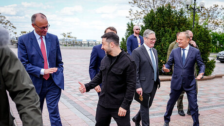 Захарова одговорила Јелисејској палати: А шта вам дође европско јединство?