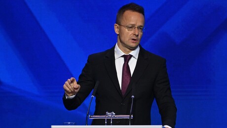 Sijarto pozvao EU: Ne mešajte se u pregovore između Rusije i Ukrajine