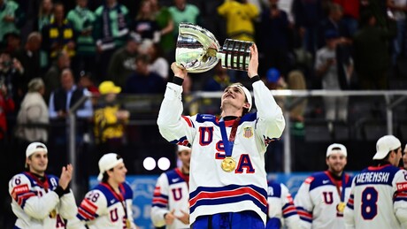 Американци шампиони света у хокеју после 65 година