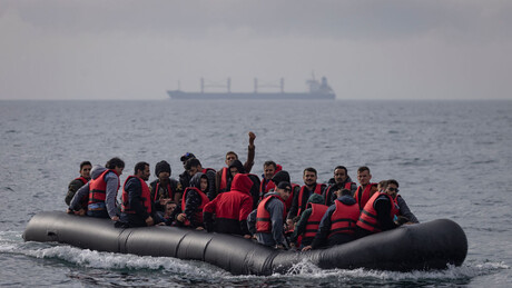 London bi da migrante isporuči na Kosmet: Priština se raduje novcu
