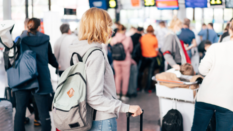 Kupili ste kartu za let, a mesta u avionu nema? Kako da ne postanete žrtva "overbukinga"