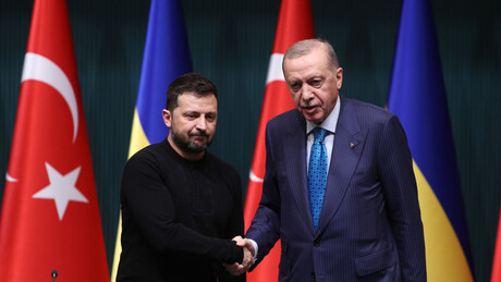 Erdogan razgovarao telefonom sa Zelenskim