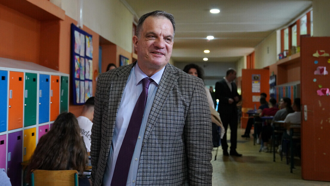 Profesori traže da vlada odobri upis studenata: Ministar odgovara – ništa bez nadoknade
