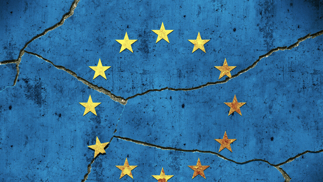 Evropsko pozorište lutaka: EU, bez kompasa i kormilara
