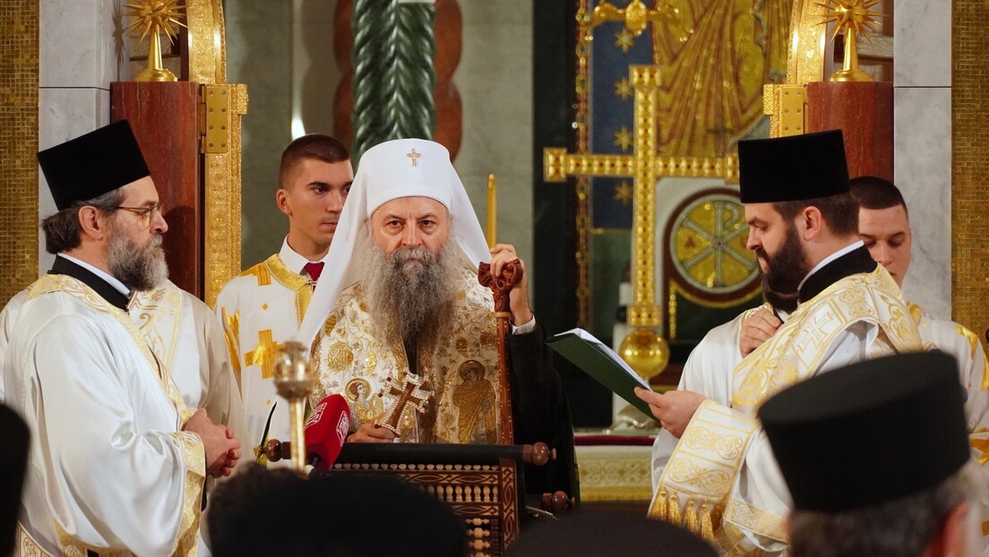 Ispraćene mošti Svetog Save posle liturgije koju je služio patrijarh Porfirije