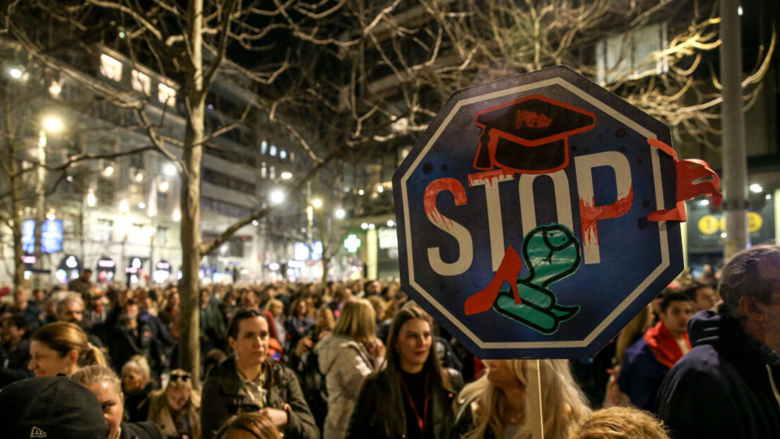 Pešadija i generali u političkoj revoluciji