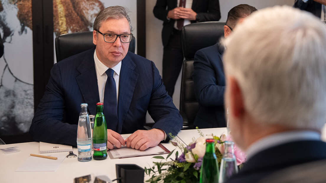 Vučić iz Praga: Srbija nikada neće biti protiv Rusije