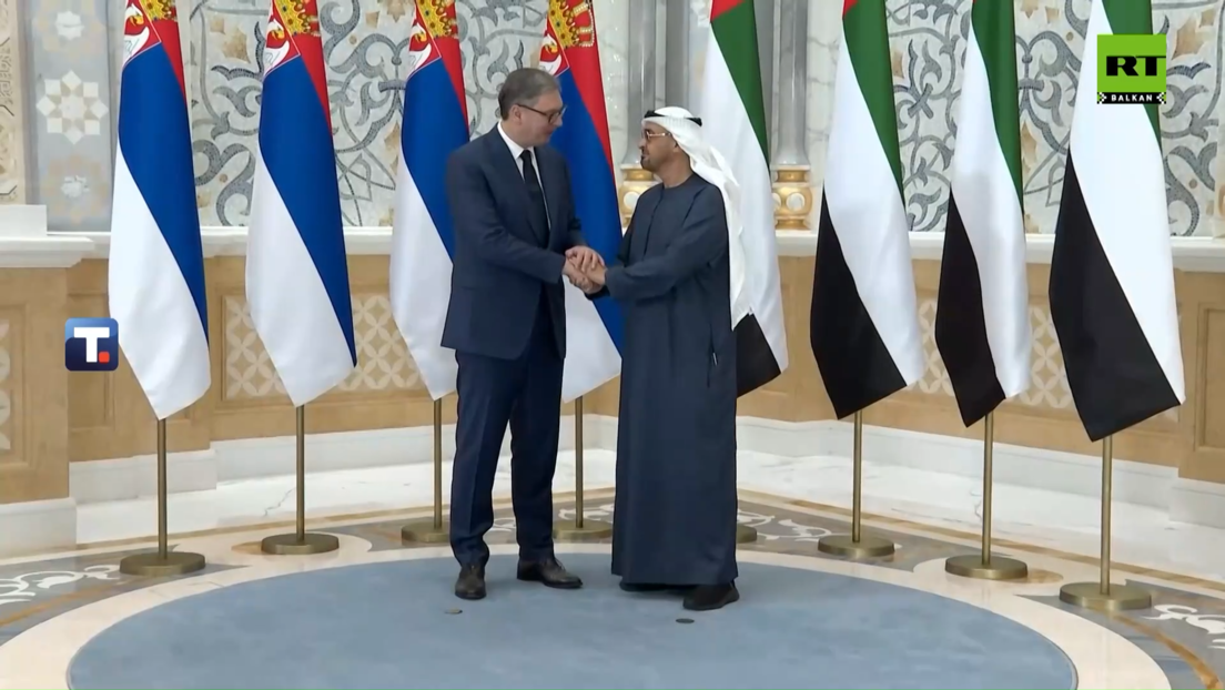 Vučić u Abu Dabiju, sastao se sa šeikom Muhamedom bin Zajedom (VIDEO)
