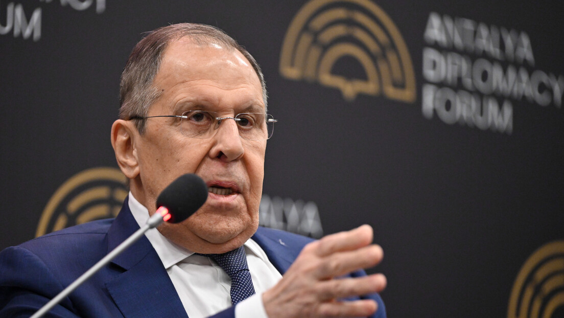 Lavrov: Ako se svakoj zemlji dozvoli da tumači pravo na samoodbranu kako želi, nastaće potpuni haos