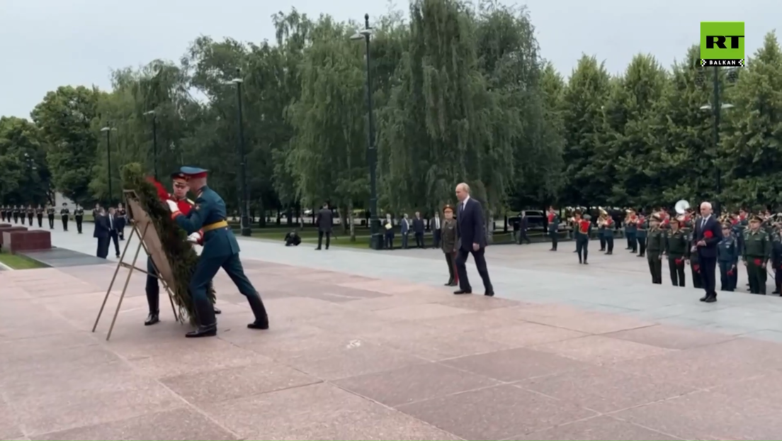 Dan sećanja i žalosti u Rusiji: Putin položio cveće na Grob neznanog junaka
