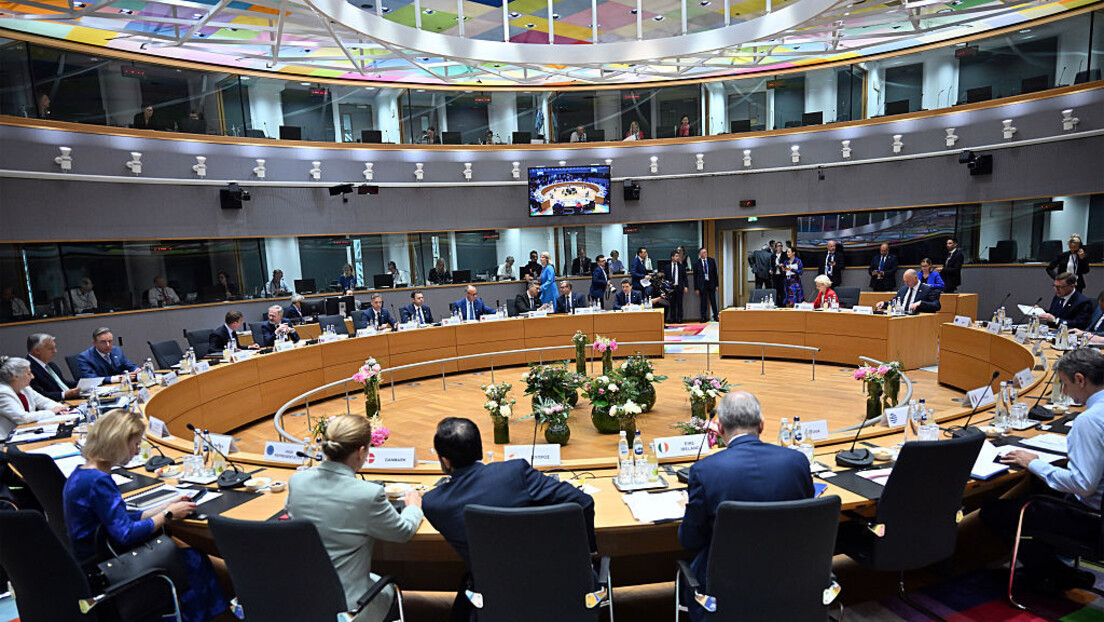 Samit EU: Mađarska blokirala početak pregovora o pristupanju Ukrajine  Evropskoj uniji