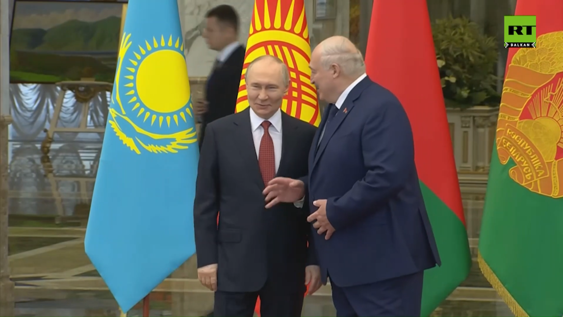 Putin stigao u Dvorac nezavisnosti u Minsku: Dočekao ga Lukašenko (VIDEO)