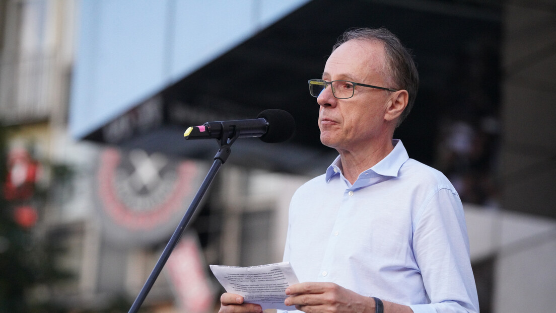 Rektor Đokić jedan od govornika na protestu: Promenu pokrenuli studenti, Univerzitet stao uz njih