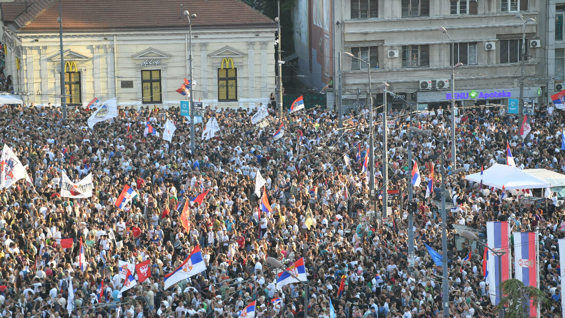"Kletve" sa društvenih mreža: Zašto je protest na Slaviji bio toliko "vidovdanski"