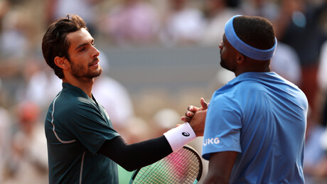 Музети први до полуфинала, чека Алкараза или Пола